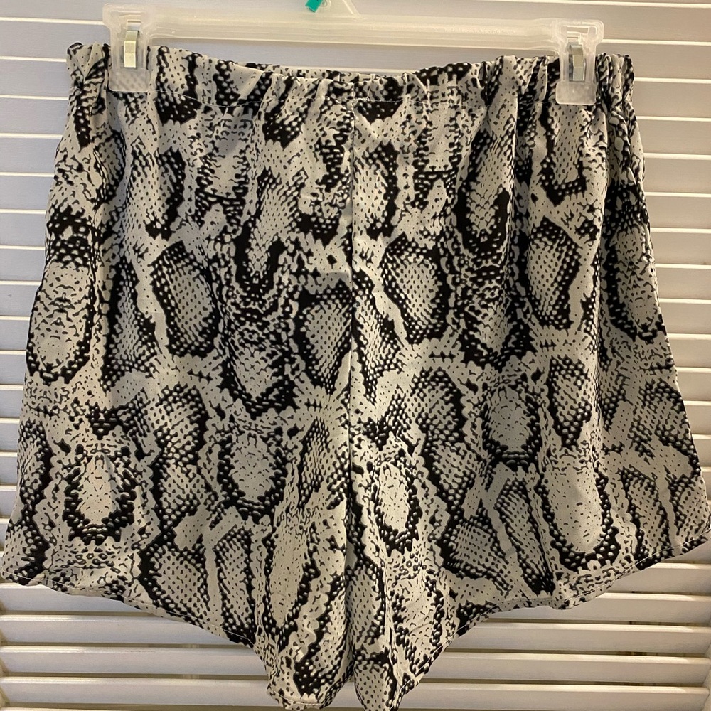 High waist shorts